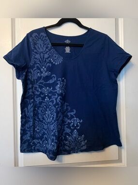 St. John's Bay 1X Women's Navy Blue Paisley Graphic Cotton Tee with Studs
